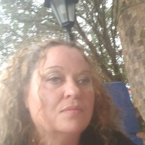 Meet your Posher, Pamela